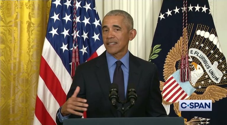 Barack Obama reportedly in talks to buy Phoenix Suns