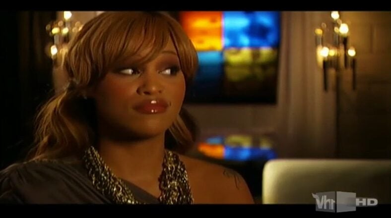 Eve details how Mase got her into music on "Behind The Music."