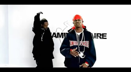 Chamillionaire and Krayzie Bone in the "Ridin'" video.