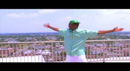 Cashmere returns with his "Where's Cashmere" music video.