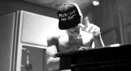 Bow Wow freestyles over Game's "Martians vs. Goblins"