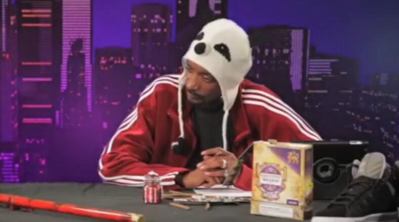 Snoop Dogg claims his influence on Twitter is bigger than Obama's