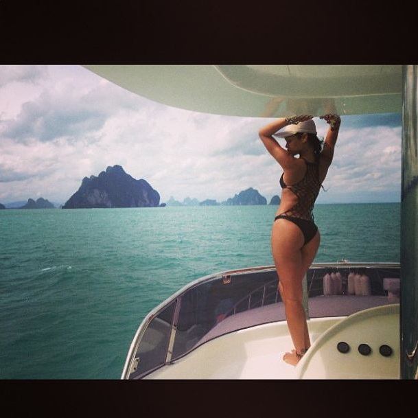 Rihanna Thailand 2