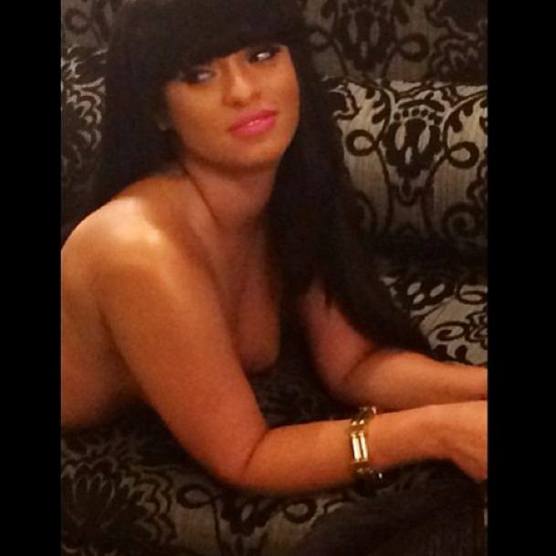 Tahiry topless