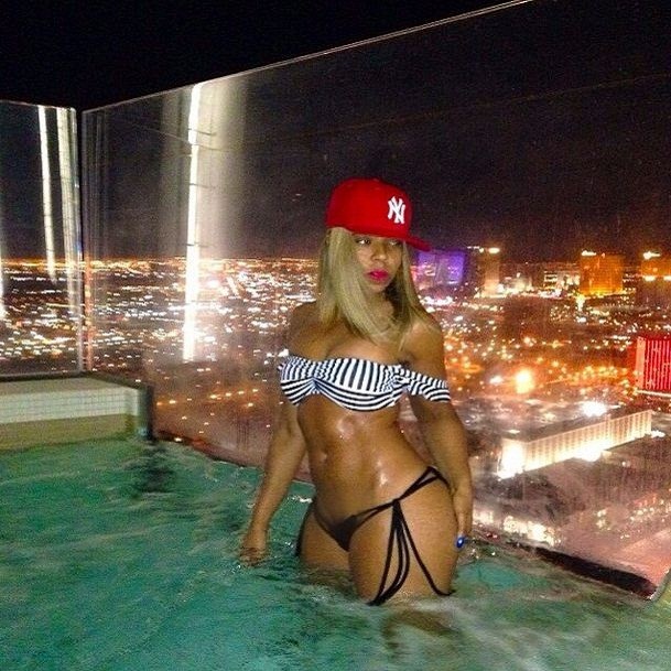 Ashanti hot tub 2