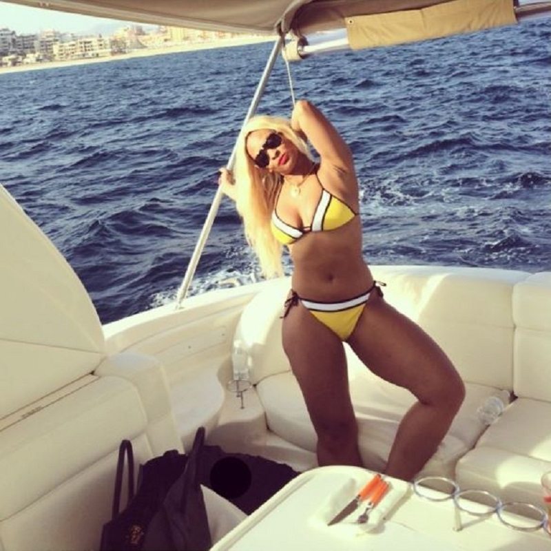 Tiffany Foxx beach 4