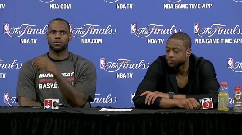 Dwyane Wade clowned on Twitter after LeBron James rejoins Cavaliers