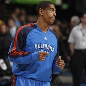 Kevin Ollie Thunder