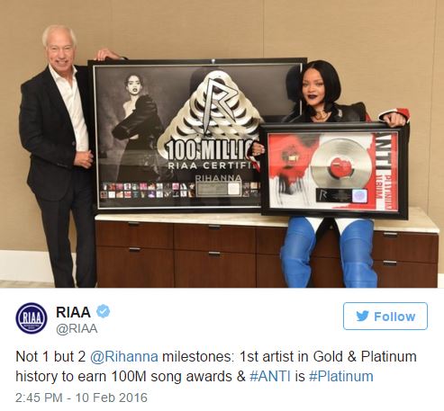 Rihannariaahistorytweet