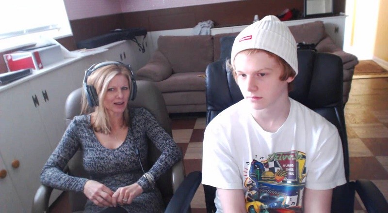 Momlikesdenzelcurryvid