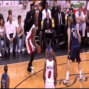 Dwyanewade2006vid