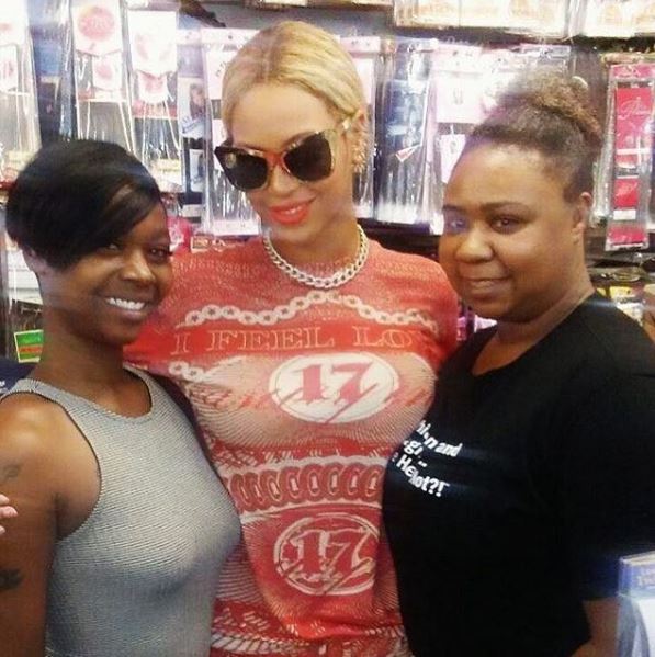 beyoncelovesthefansig