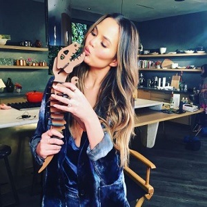 chrissy-teigen-3