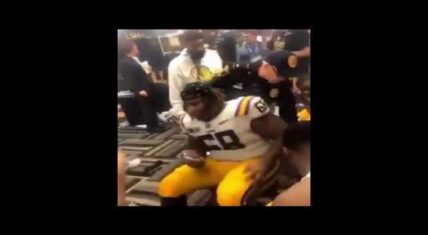 Odell Beckham Jr slapped a cop's butt and arrest warrant is issued