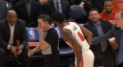 Trevor Ariza yells at referee and gets ejected from game