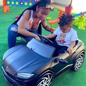 Jayda becomes the number one trending topic, after her Instagram posts go viral. Her baby daddy, Lil Baby, bought her several Birkin bags, in different colors. Assuming she has taken him back, fans put Jayda on blast for getting back with the rapper, after he cheated on her.