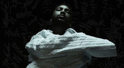 Ro James releases new single, "Plan B," featuring Brandy. New album, "MANTIC," is coming on May 29.