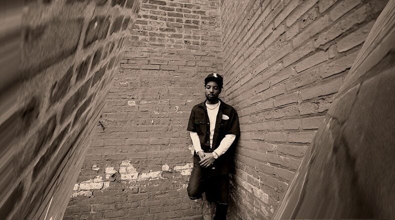 Rockie Fresh releases "VS Ideas" music video.