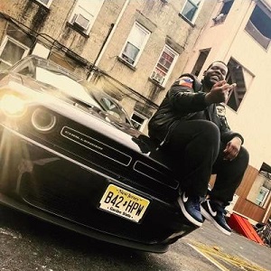 Frenzy Beatz, popular producer, who has worked with Fetty Wap, and others, has passed away. The popular producer was from New Jersey. Social media is paying him their respects.