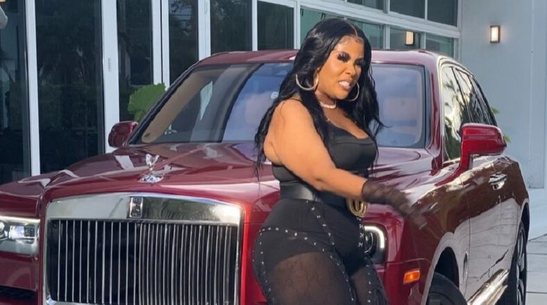 Akbar V has lost a dramatic amount of weight, since the "Love & Hip Hop Atlanta" season ended, prematurely. This span of time also saw an explicit video of herself leak. So, with her new body, Akbar V is saying if another video of her leaks, she wants it to be with Young M.A, as she wants her to smash, just one time, to see how it hits.