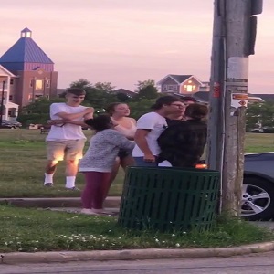 Jeff Martinez, late last week, shared a video of some teenagers fighting. The video showed a teenage boy repeatedly punching a teenage girl. Martinez assumed the teenage boy was Kyle Rittenhouse, the Kenosha shooter, who killed two protesters, and he was confirmed to be right about that, as it was him punching a girl, repeatedly.