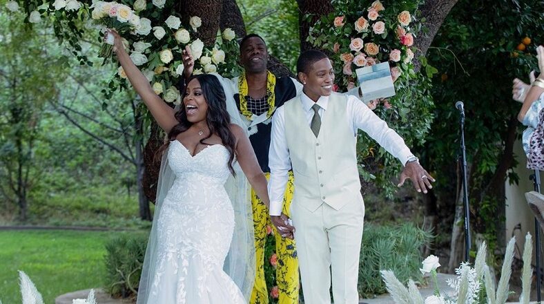 Niecy Nash shared photos on her Instagram, announcing her marriage to Jessica Betts, just months after announcing her divorce from Jay Tucker. The news of Nash already being married was shocking, but then people realized she's married to a woman. With Niecy Nash randomly coming out, it was too much for Twitter, taking the fans all the way out.