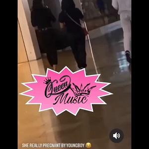 Fans spotted Yaya Mayweather, and filmed her, apparently they saw a baby bump. What is visible, however, is her back, but the people who shared the video are adamant that Yaya Mayweather is pregnant. There may be some truth to it, as on Instagram, there was a person who commented on Yaya's mother's post, congratulating her on her new grand baby. If this is NBA Youngboy's child, this is child number eight for him.