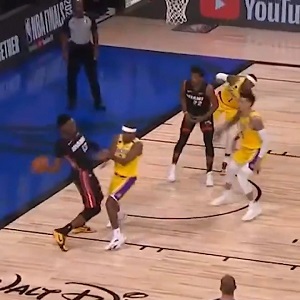 Bam Adebayo is definitely a different kind of center. Back in the day, a lot was said about Shaq's passing abilities. But, what Bam did in tonight's game definitely has Twitter going crazy.