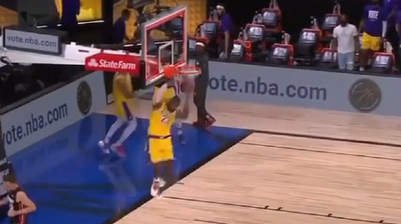 LeBron James was showing off, in Game 1 of the 2020 NBA Finals, against the Miami Heat. His reverse dunk at halftime was just an exhibition, as he went for a reverse dunk, after the buzzer. Twitter was amazed seeing LeBron doing that at the age of 35, just because.