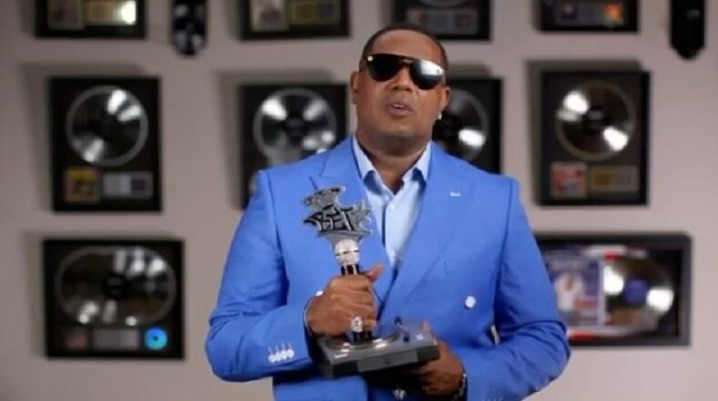 Master P accepted the BET Hip Hop Awards' "I Am Hip Hop" award, honoring his business accomplishments. Definitely honored, Master P choked up on tears, as he shared his story, and shouted out his OGs. When Master P shouted Birdman out, it took Twitter by a pleasant surprise, as P and Birdman have had tension, for years, and fans say this moment was huge for hip hop.