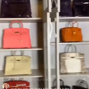 Yaya Mayweather inserted herself into the Birkin bag discussion, this weekend. Last night, Cardi B chimed in, so Yaya spoke out, again, doubling down on the talk about knowing all about Birkin bags. Since then, Melissa Rene, Yaya's mother, showed off her daughter's Birkin collection, on IG Live, leading to Twitter coming with jokes, calling Yaya the "Birkin police," or "Birkin patrol."