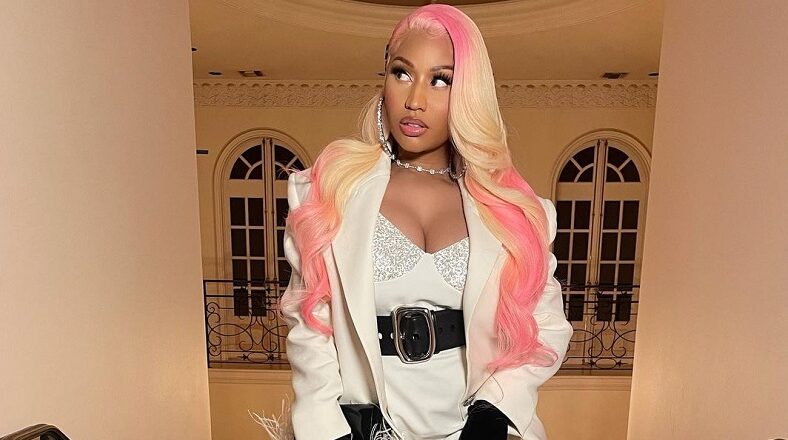 Nicki Minaj Cardi B collaborate