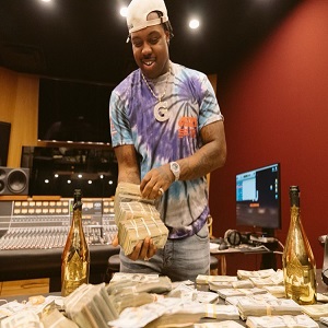 EST Gee signs with CMG 750000 cash