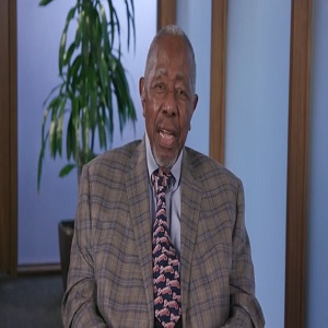 Hank Aaron dead at age 86