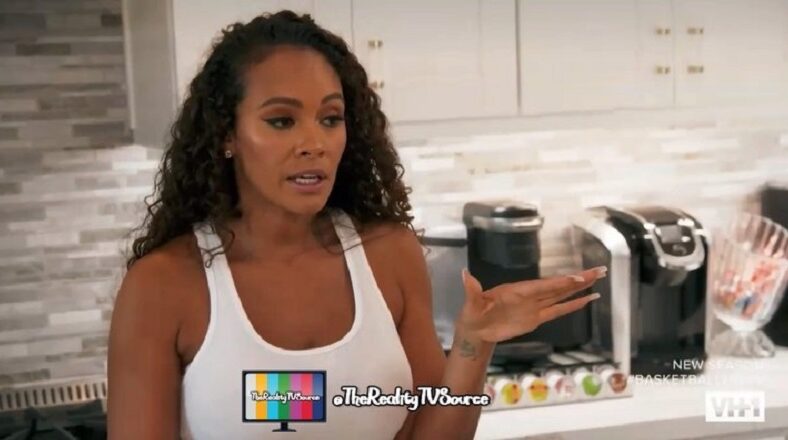 Evelyn Feby friends Twitter #BBWLA