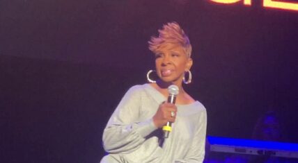 Gladys Knight NBA All-Star 2021