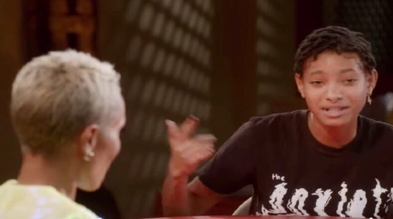 Jada Pinkett Smith Talking to Willlow Smith