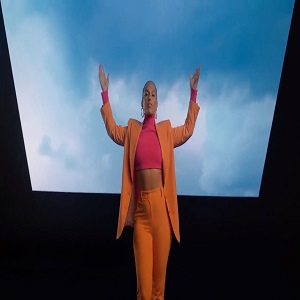 Alicia Keys Mercedes-Benz