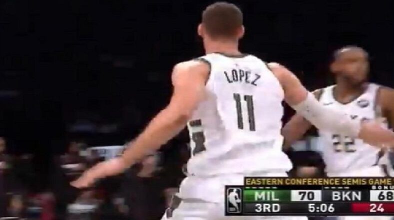 Brook Lopez Nets all-time leading scorer Milwaukee Bucks Twitter