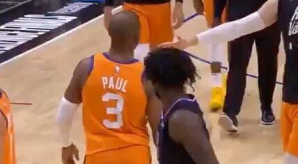 Patrick Beverly shoves Chris Paul