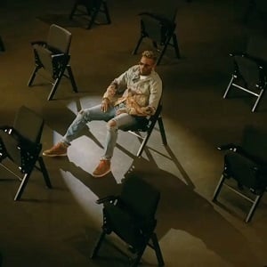 Chris Brown blasts Arkansas for using black man in vaccination ad