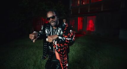 Juicy J bets 10,000 dollars that Kanye West won't release Donda album