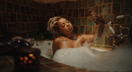Kiana Lede Ur Best Friend music video
