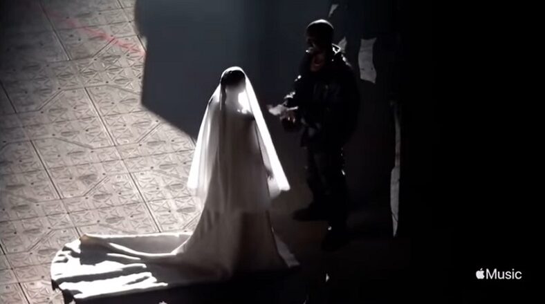 Fans think Kanye West accused Kim Kardashian of cheating on him
