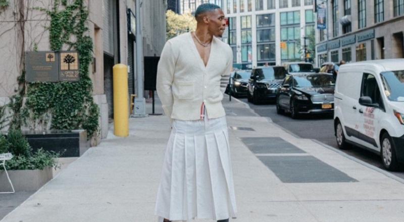 Russell Westbrook trending on Twitter for wearing skirt and fans wonder what Boosie will say about it