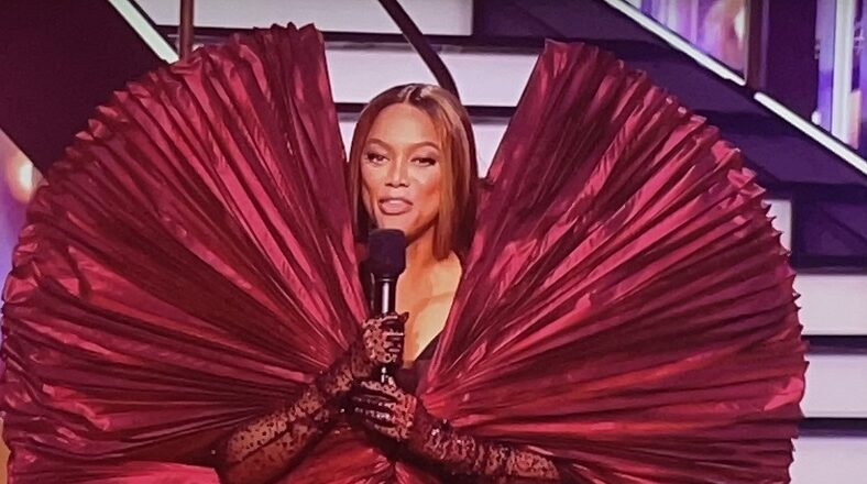 Tyra Banks gets roasted, on Twitter, over her outfit on Dancing With The Stars last night