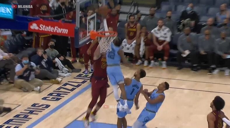 Ja Morant blocks a 7 footer