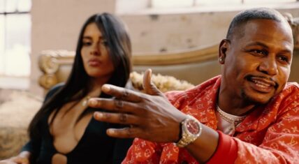 AZ Check Me Out music video