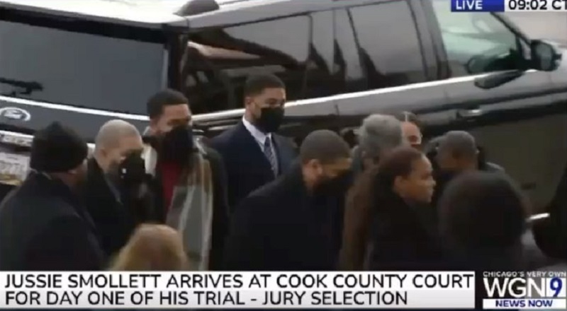 Jussie Smollett arrives at Cook County court for day one of his trial
