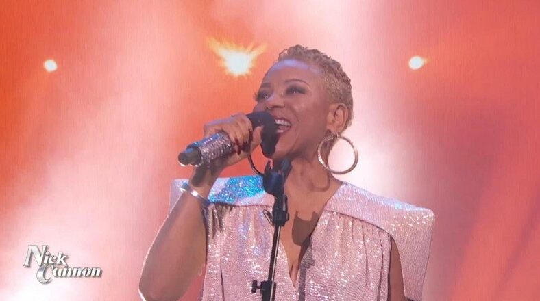 MC Lyte performs Cold Rock A Party on Nick Cannon